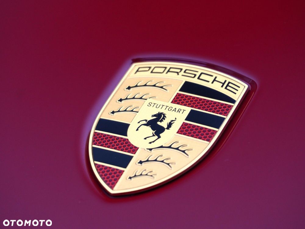 Porsche 911 Carrera - 9