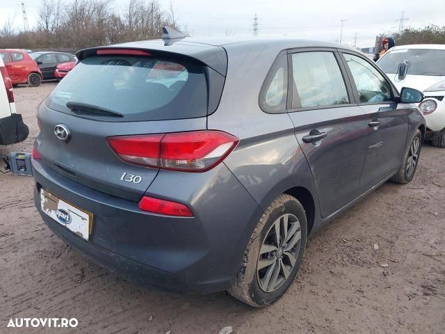 Dezmembrez Hyundai i30 PD [2017 - 2020] Hatchback 1.6 CRDi DCT (110 h - 3