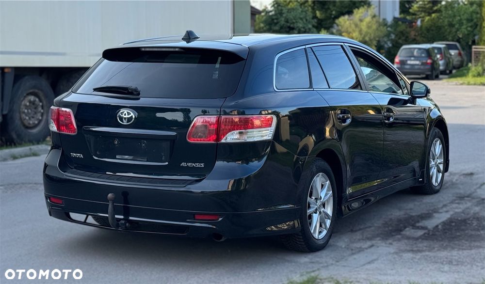 Toyota Avensis Touring Sports 1.8 Multidrive S Executive - 5