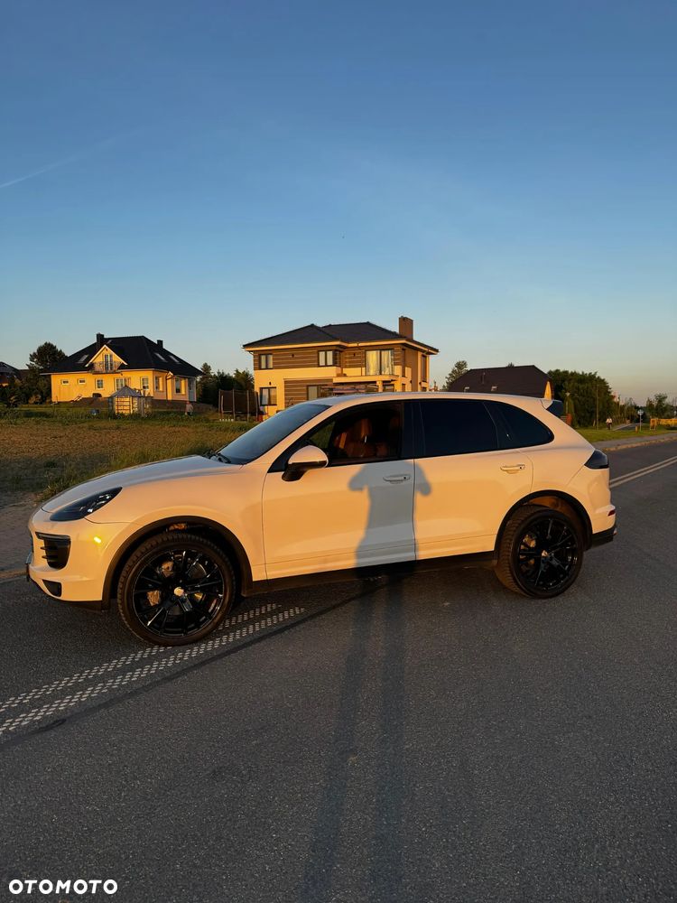 Porsche Cayenne Diesel Platinum Edition - 4