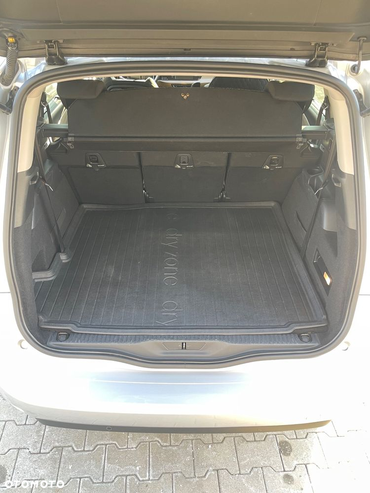 Citroën C4 Grand Picasso - 21