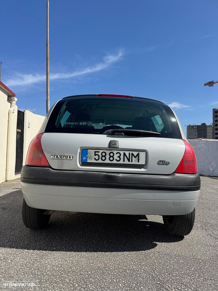 Renault Clio - 4