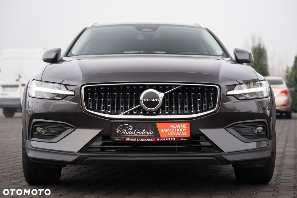 Volvo V60 Cross Country B4 D AWD Geartronic Pro - 17