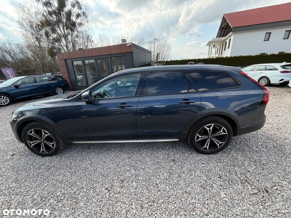 Volvo V90 Cross Country D5 AWD Pro - 7