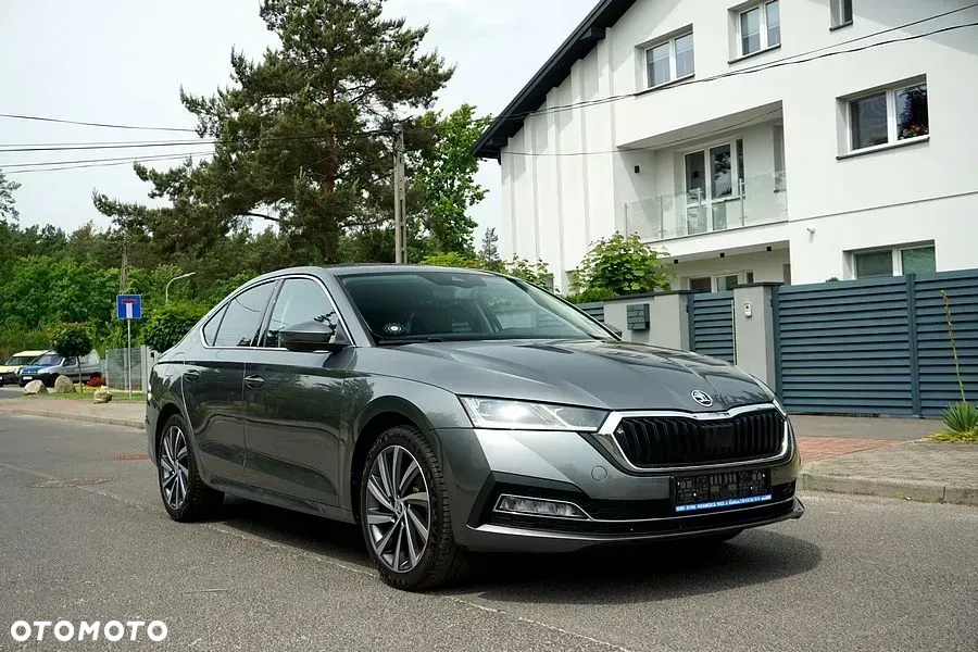 Skoda Octavia 1.5 TSI e-TEC DSG Selection Plus - 16