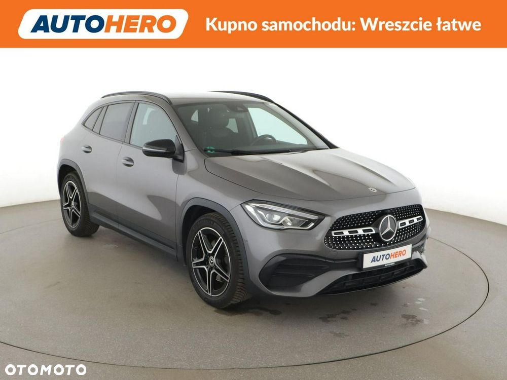 Mercedes-Benz GLA 200 AMG Line - 11