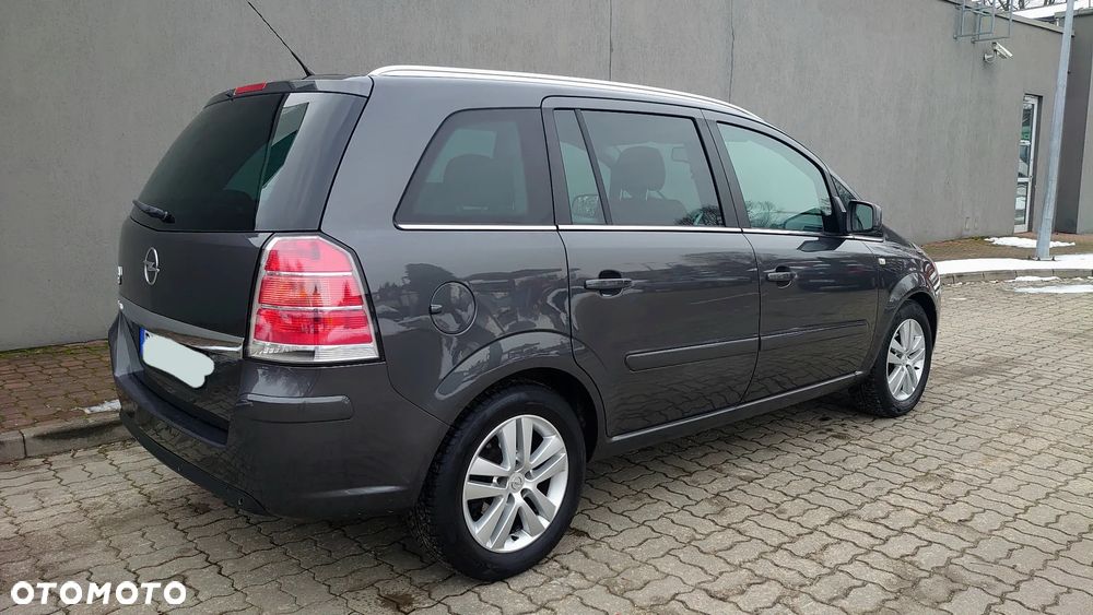 Opel Zafira 1.8 Edition Plus - 3