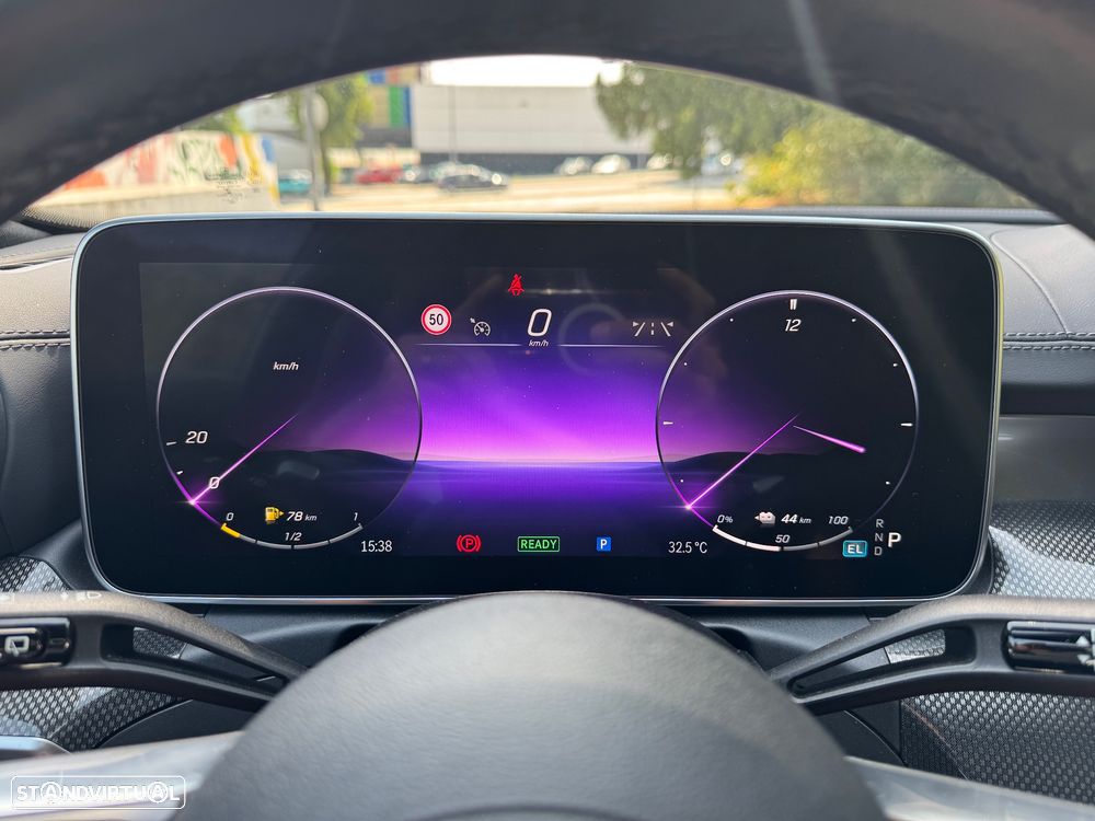 Mercedes-Benz C 300 e AMG Line - 23