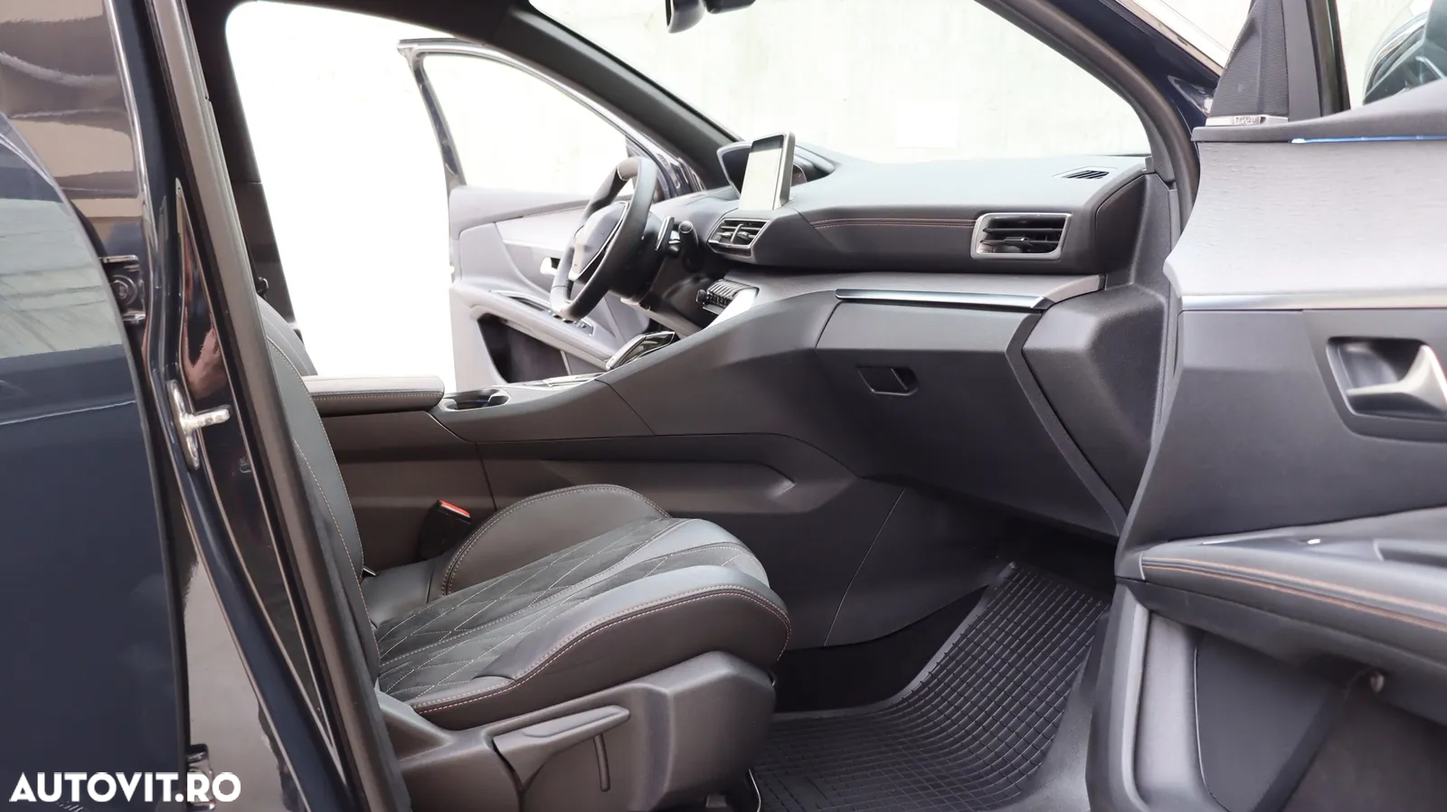 Peugeot 3008 2.0 BlueHDI S&S EAT8 GT - 15