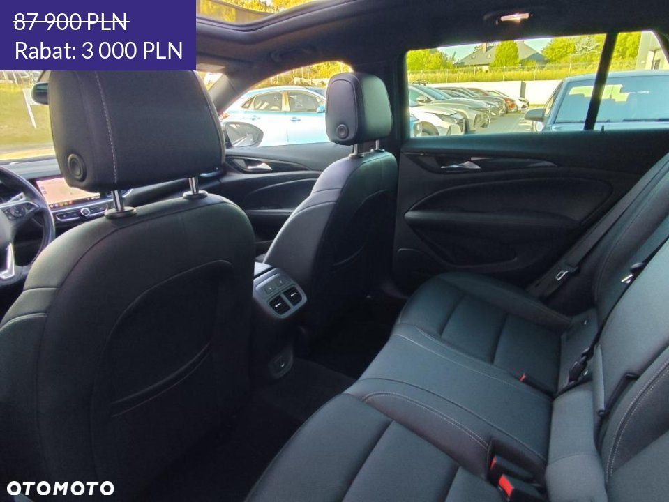 Opel Insignia - 11