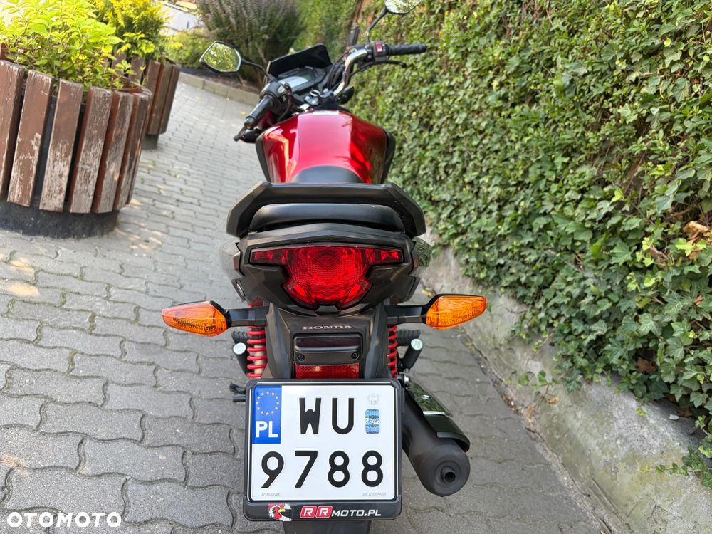 Honda CBF - 11