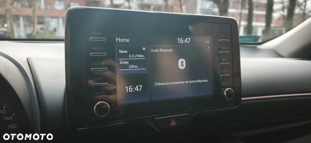 Toyota Yaris 1.5 Comfort - 12