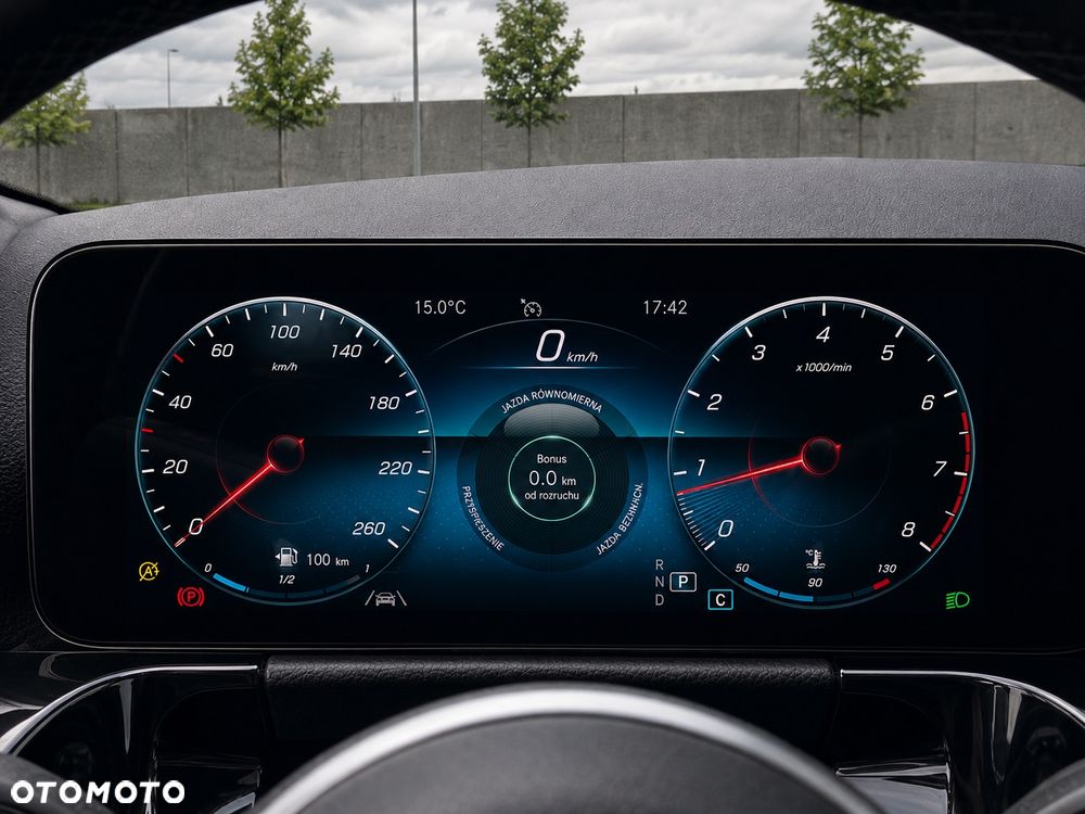 Mercedes-Benz GLA 200 Progressive - 15