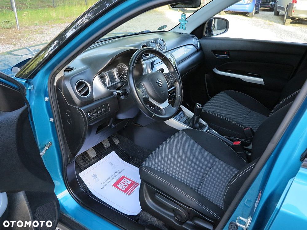 Suzuki Vitara 1.6 (4x2) Comfort+ - 11