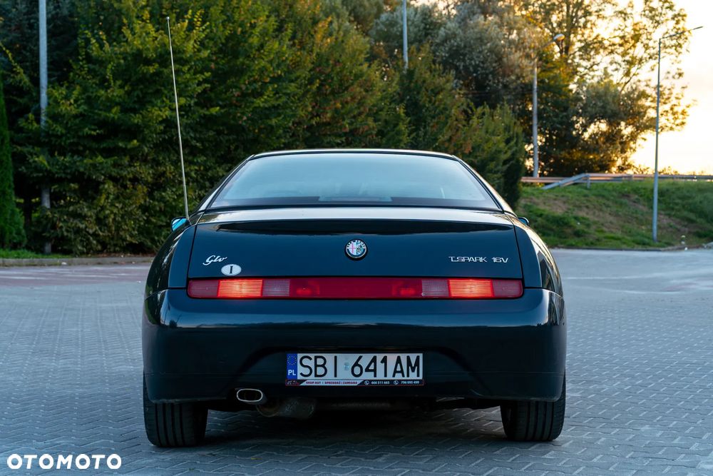 Alfa Romeo GTV 2.0 Twin Spark Base - 6