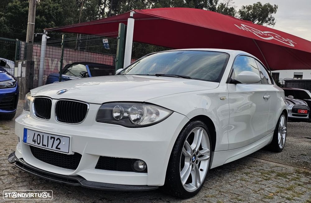 BMW 120 d Aut. Limited Edition Lifestyle c/ M Sport Pack - 4