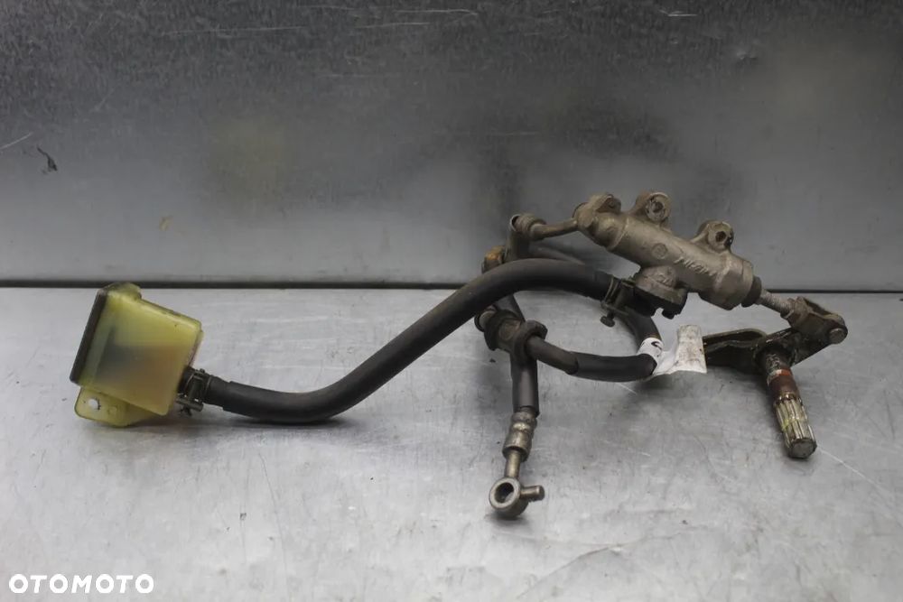 Suzuki GSX 1100 G Pompka hamulcowa tył tylna