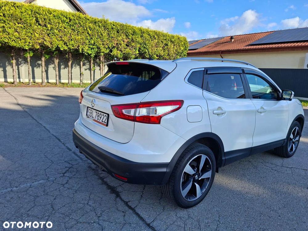 Nissan Qashqai 1.2 DIG-T Acenta EU6 - 4