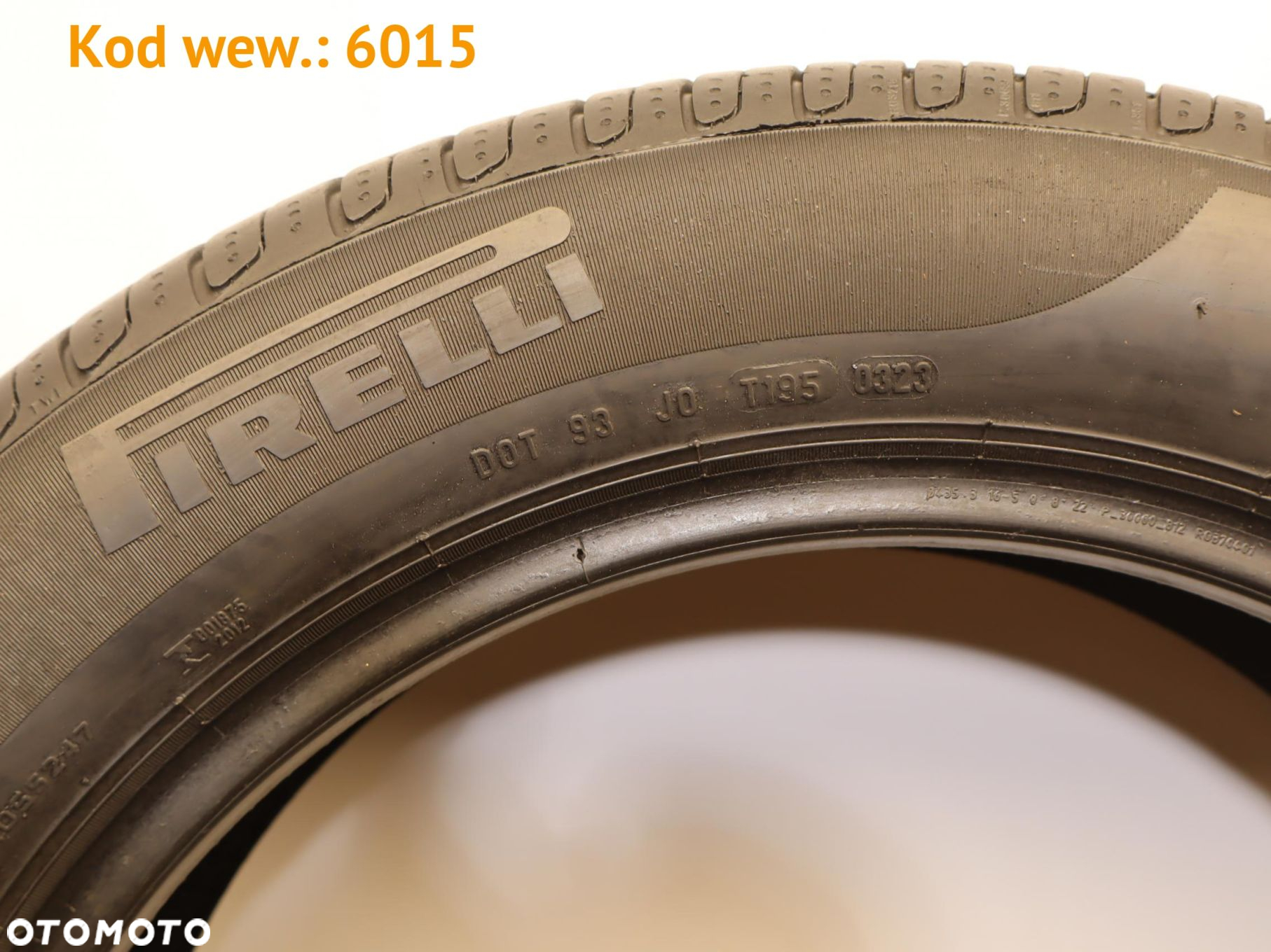 Pirelli Cinturato P7 - 215/55 R17 - 4