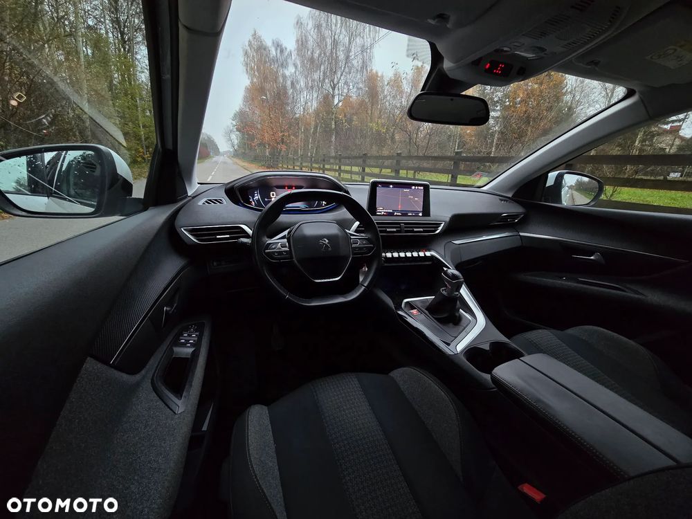 Peugeot 5008 PureTech 130 Active - 28