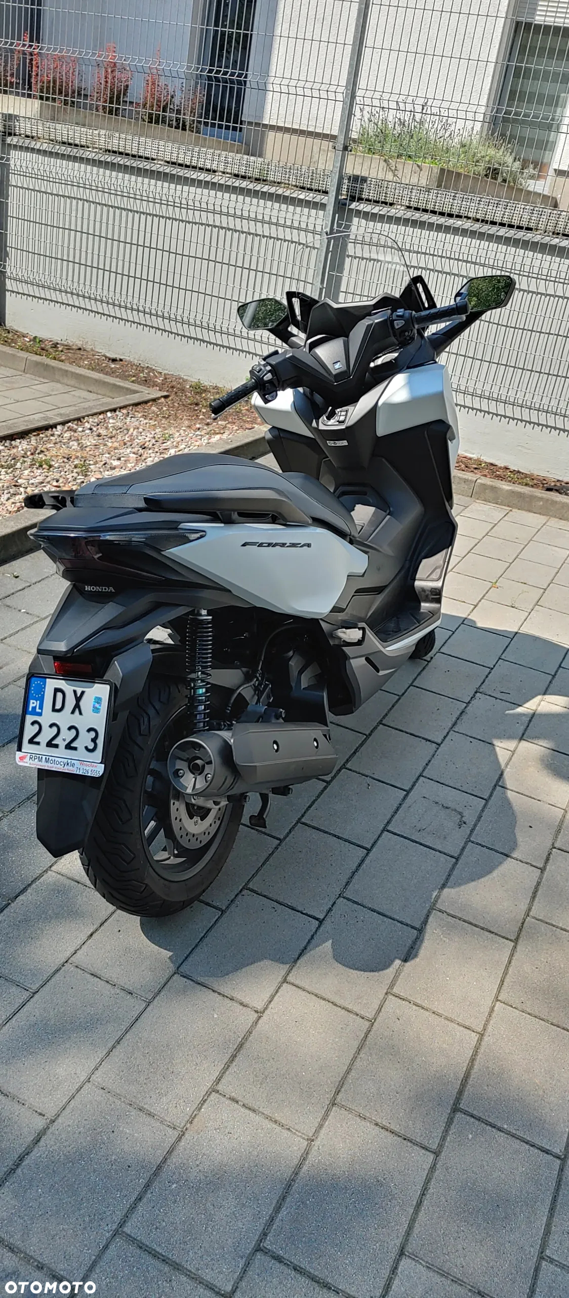Honda NSS - 11