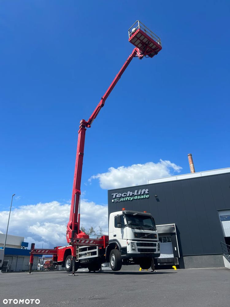 Volvo Bronto S37 XDT - 1