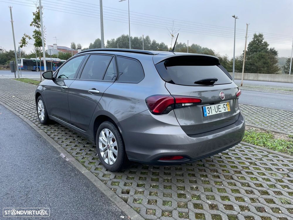Fiat Tipo Station Wagon 1.3 M-Jet Lounge - 3
