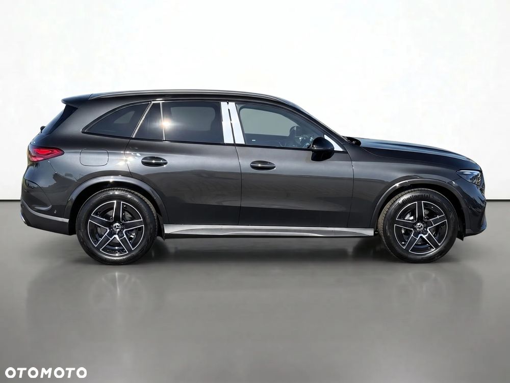 Mercedes-Benz GLC - 9