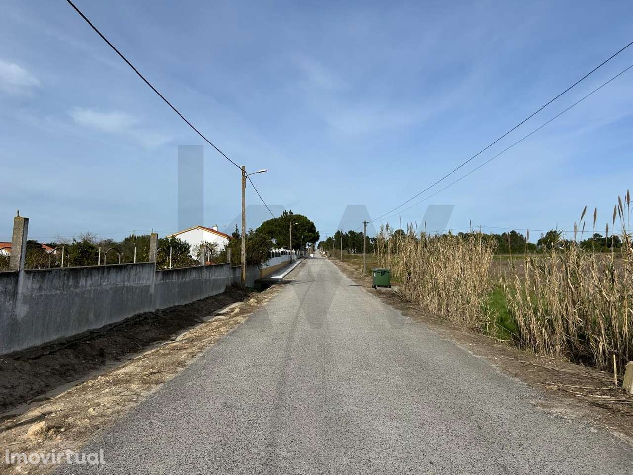 Vende-se Terreno com licença de construção em Santo Estevão - Grande imagem: 4/19