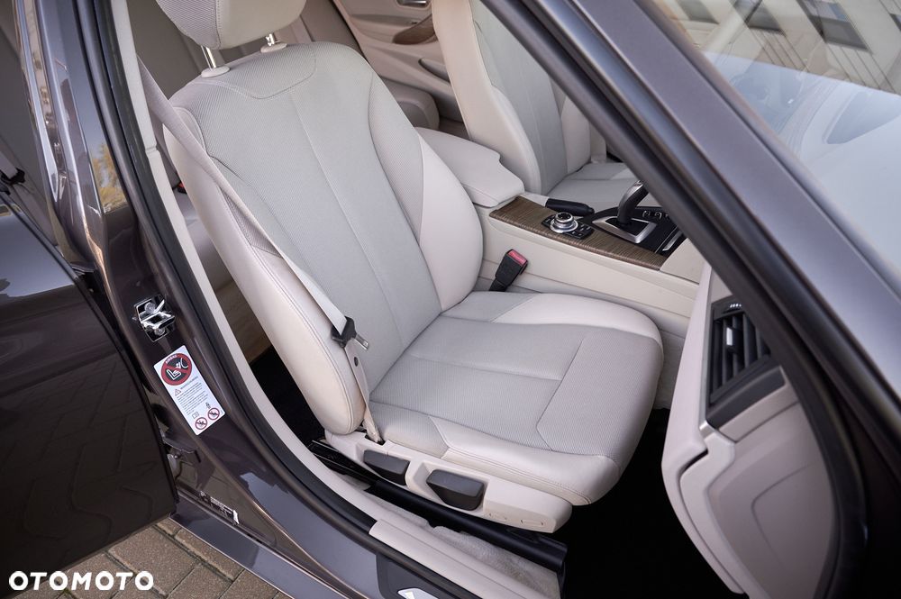 BMW Seria 3 - 28