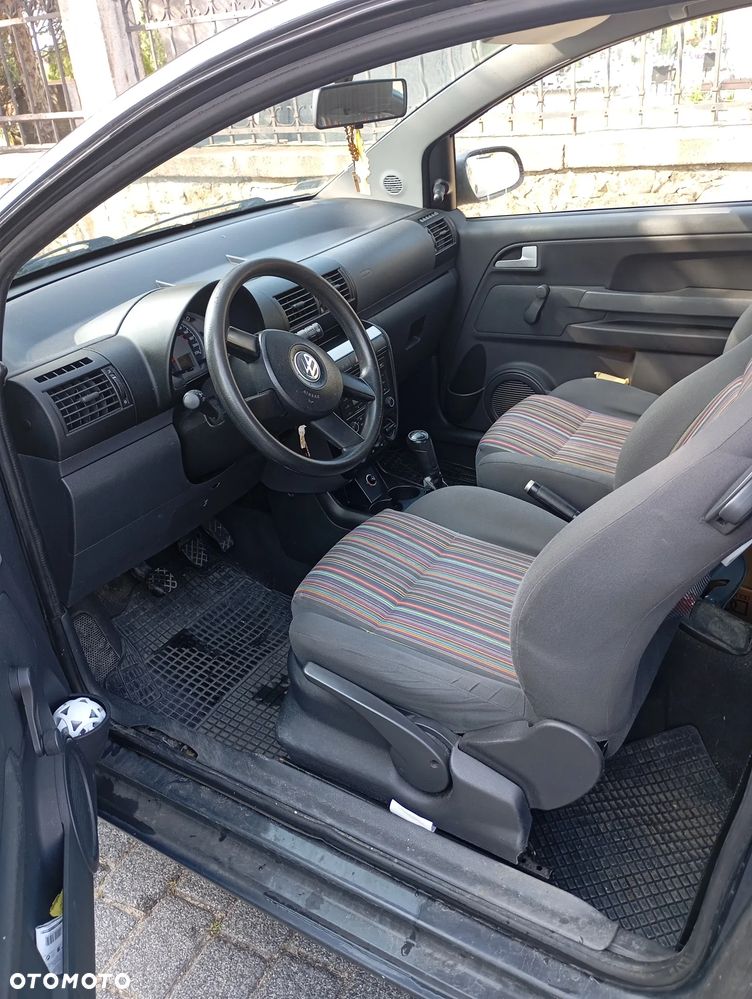 Volkswagen Fox 1.2 Style - 10