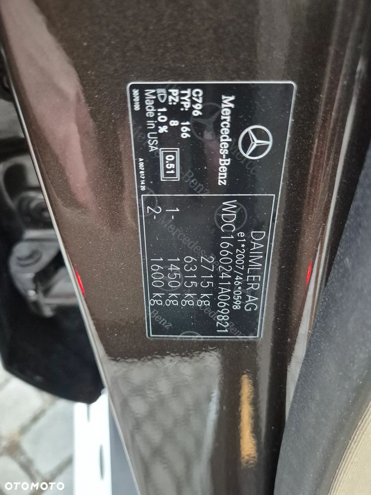 Mercedes-Benz ML - 13