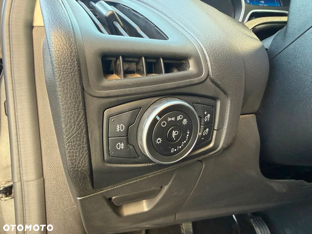 Ford Focus - 14