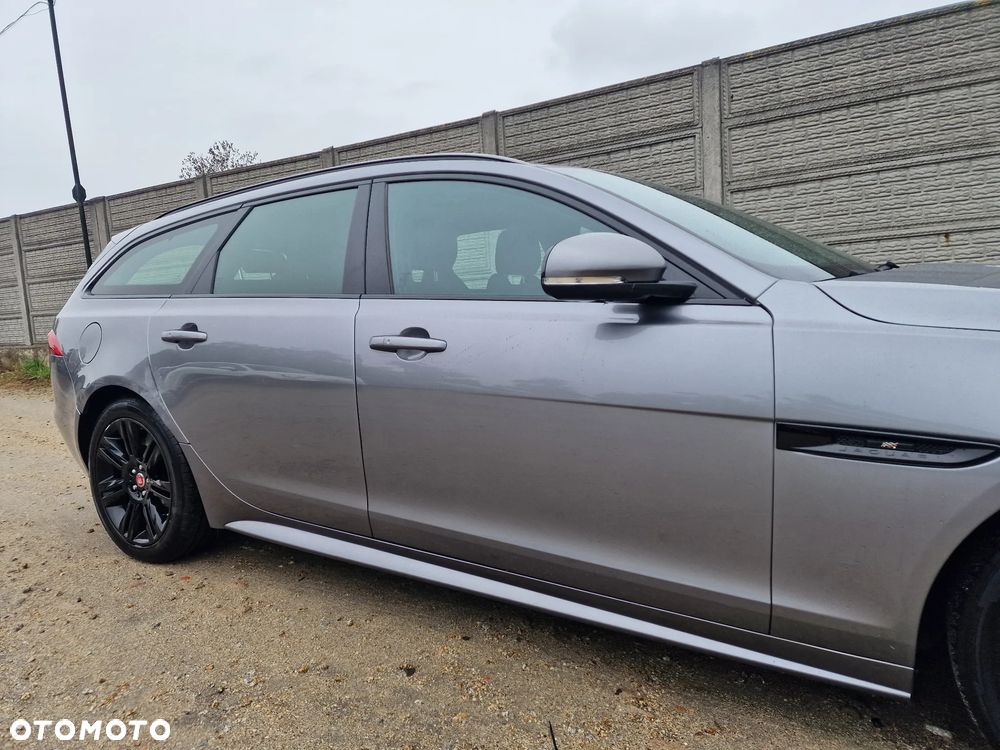 Jaguar XF 20d Sportbrake R-Sport - 26