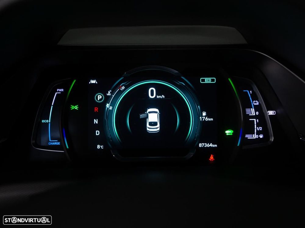 Hyundai Ioniq - 25