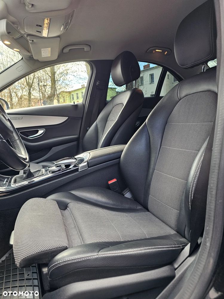 Mercedes-Benz Klasa C - 21