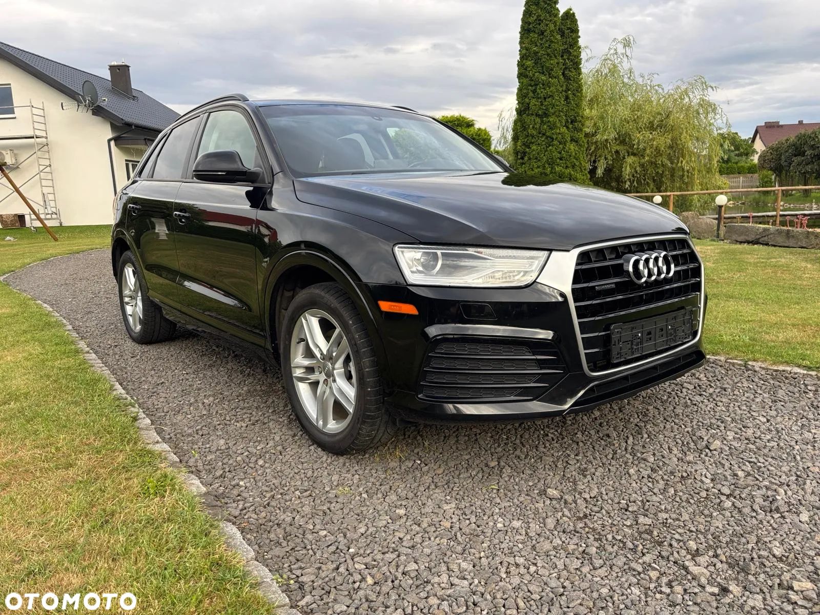 Audi Q3 2.0 TFSI quattro S tronic - 1
