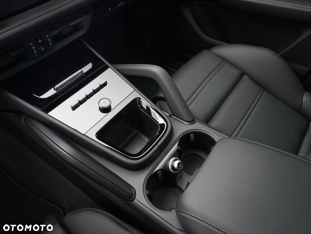 Porsche Cayenne E-Hybrid PHEV Black Edition - 28