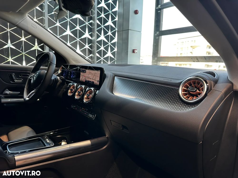 Mercedes-Benz EQA 250+ - 11