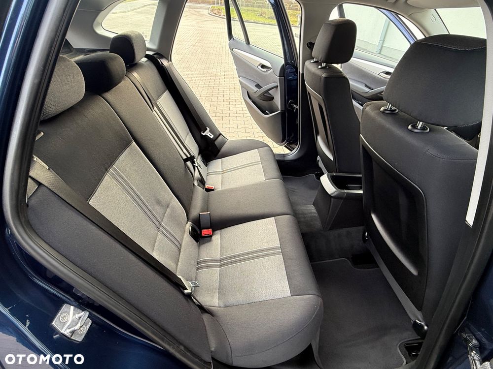 BMW X1 sDrive18i - 15