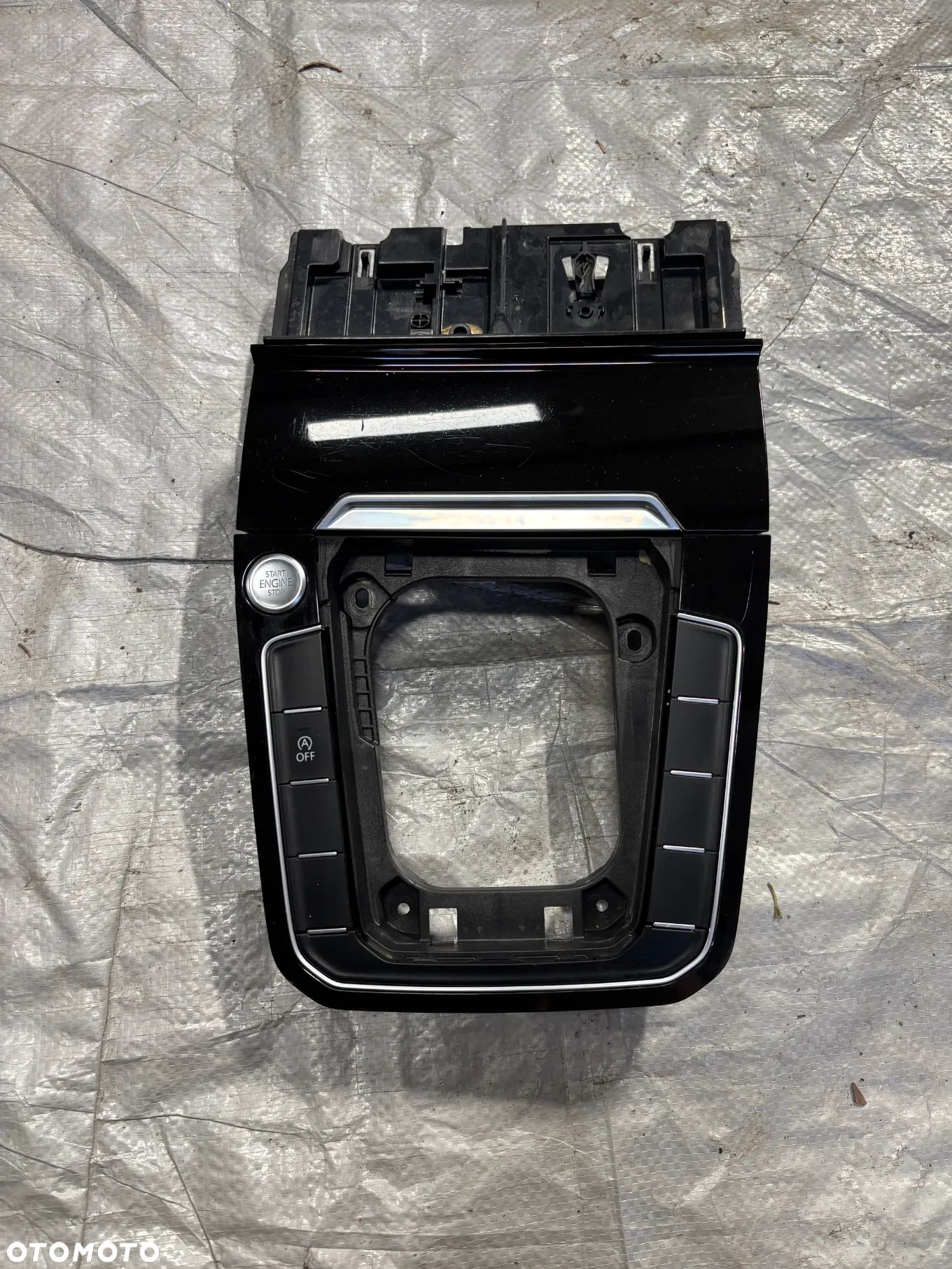 VW Passat B8 ramka lewarka 3G1863284 dekor - 1