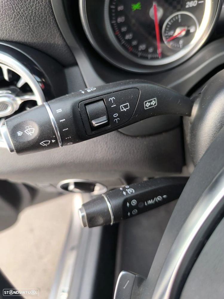 Mercedes-Benz A 180 d 7G-DCT AMG Line - 37