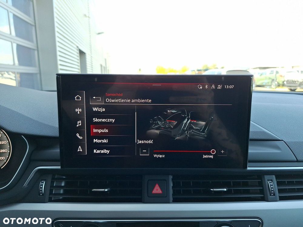 Audi A4 Avant 35 TFSI mHEV S tronic - 30