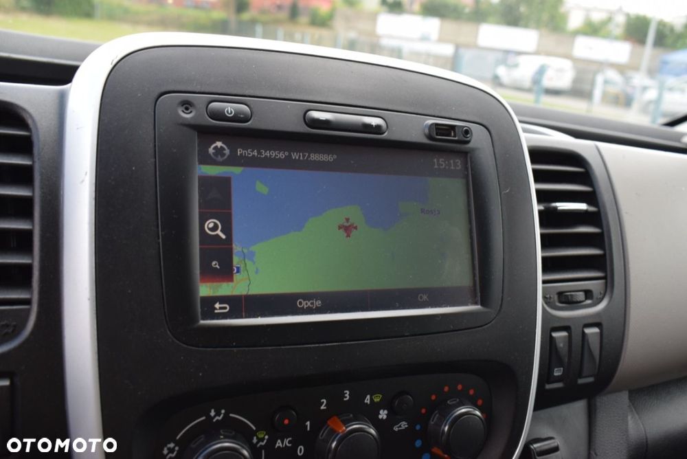 Renault Trafic - 26