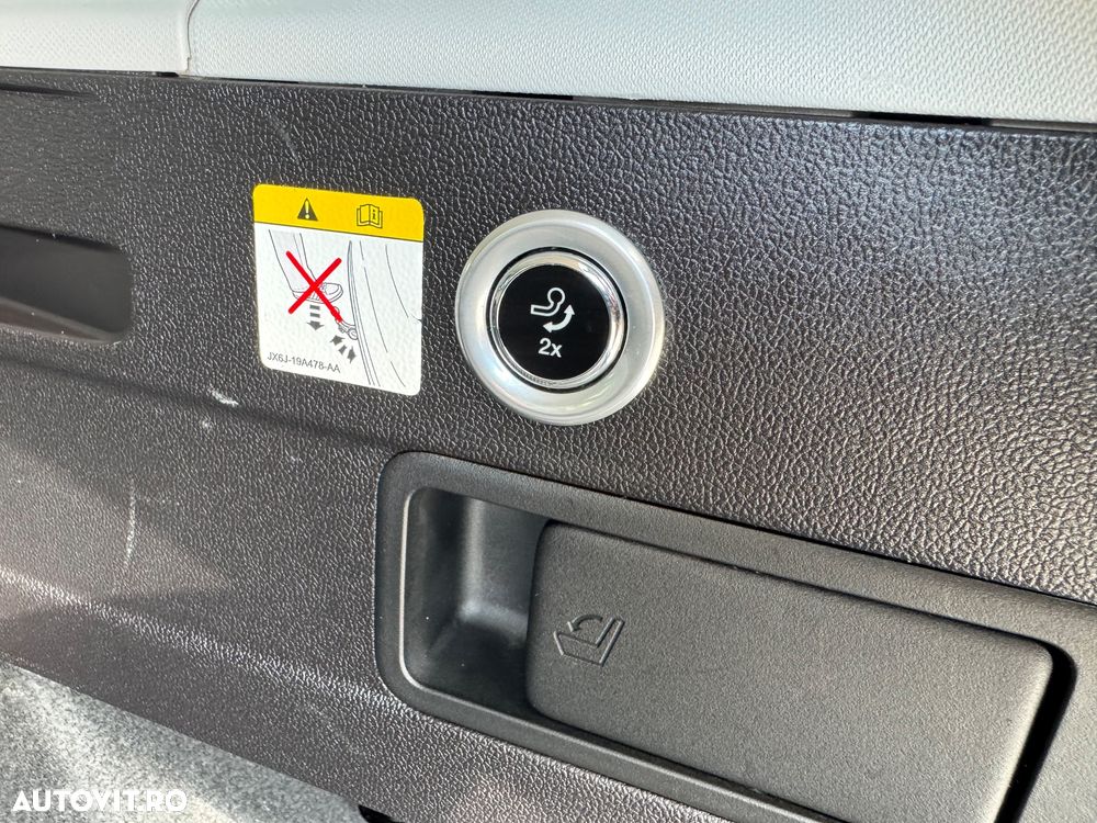 Ford Focus 1.5 EcoBlue Start-Stopp-System TITANIUM - 37