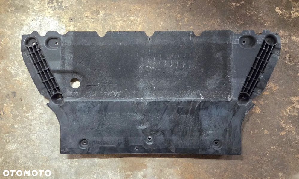 AUDI A4 A5 8W POKRYWA OSŁONA POD SILNIK 8W0863821E  8W0863821 - 1