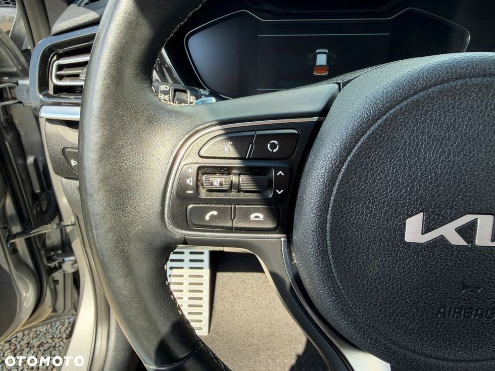 Kia Niro 1.6 GDI Plug-in Hybrid XL - 28