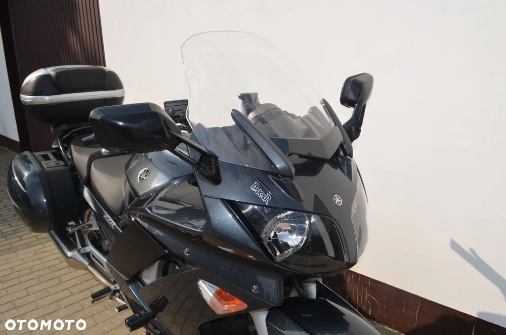 Yamaha FJR - 15