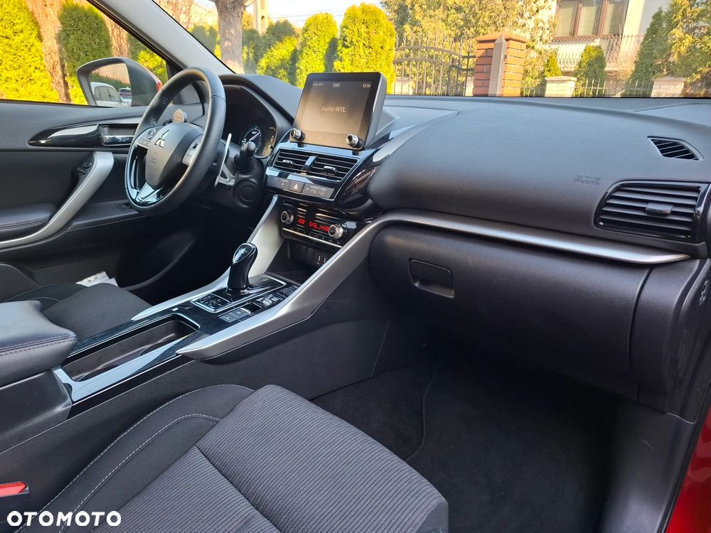 Mitsubishi Eclipse Cross - 21