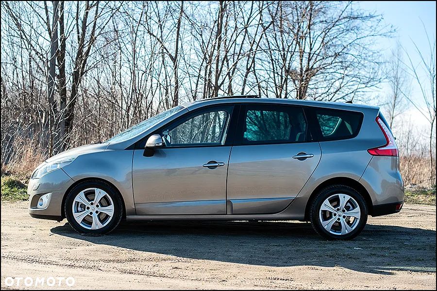 Renault Grand Scenic - 3